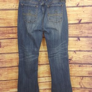 MOVING SALE!!!!*  Lucky Brand Sofia Boot jeans